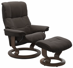 Ekornes Stressless Mayfair Medium Classic Recliner with Ottoman