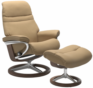 Ekornes Sunrise Medium Recliner with Ottoman in a Metal Grey Paloma Leather and a Walnut Wood Signature Base